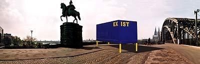 köln container mit reiterstatue